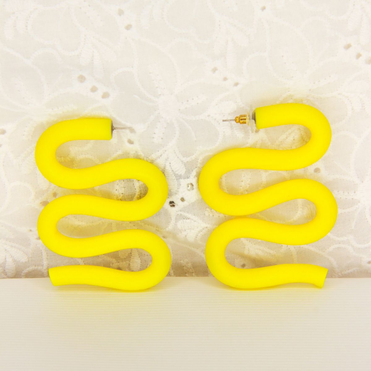 Neon yellow Squigglies